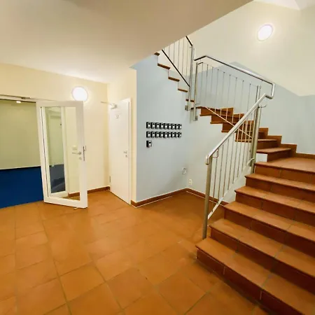 Immenbarg, Sonne דירה